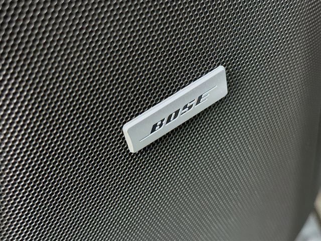 Used 2025 Chevrolet Suburban Z71 w/ Comfort Package image 22