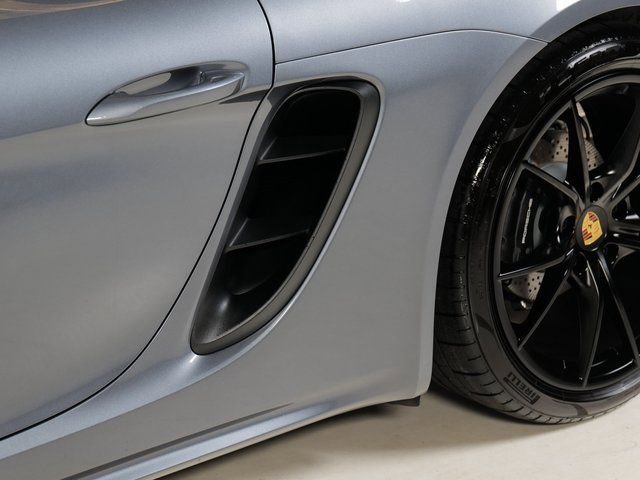 New 2025 Porsche 718 Cayman image 26