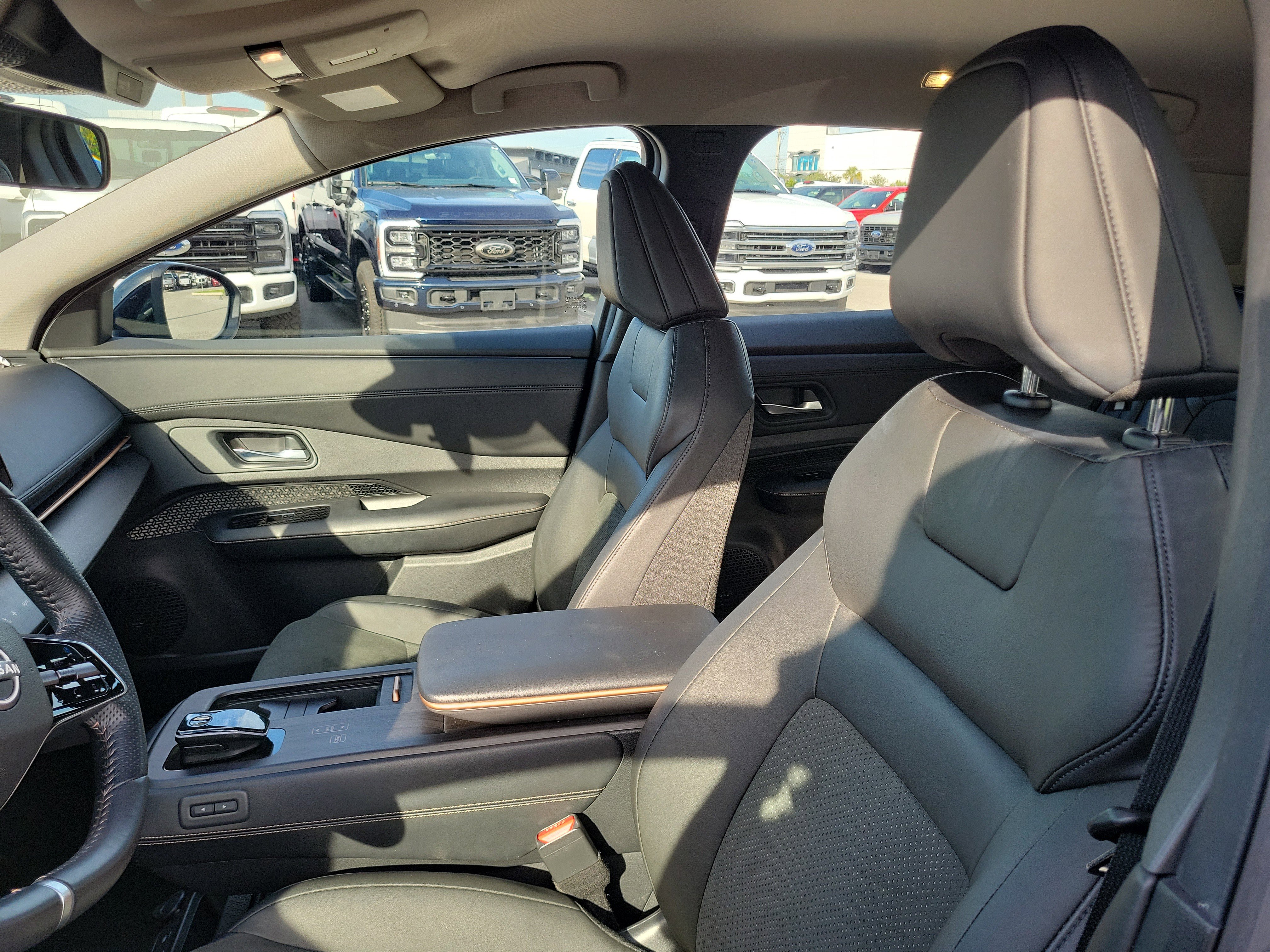 Certified 2023 Nissan Ariya FWD image 10