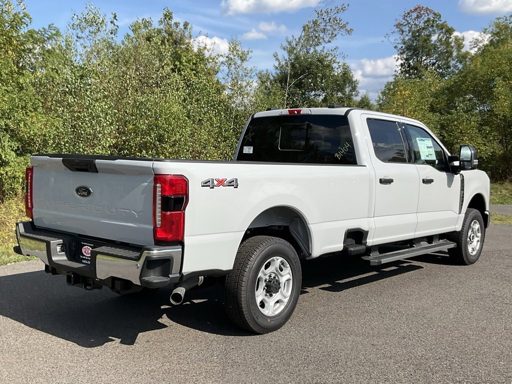 New 2026 Ford F250 XLT image 24
