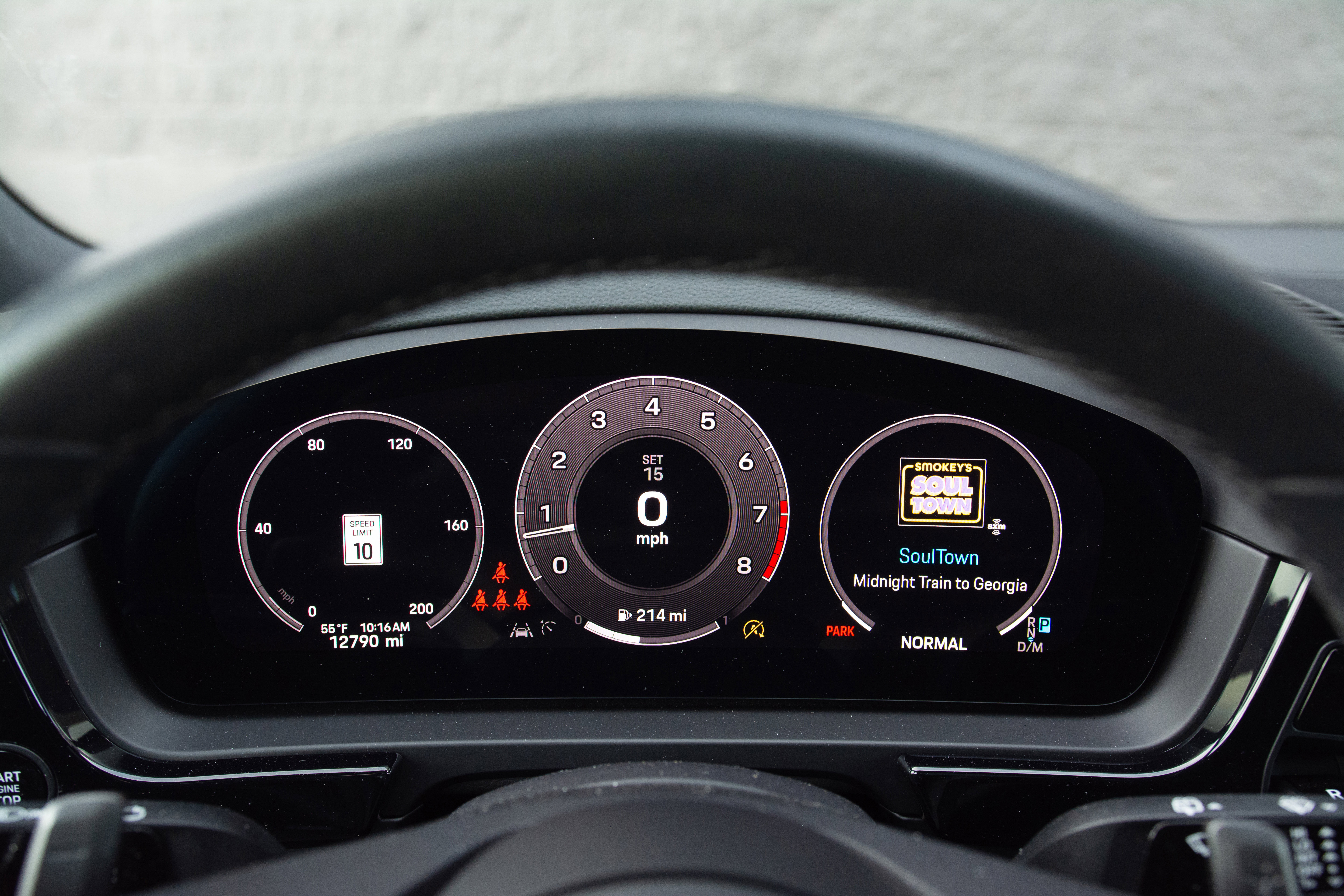 Certified 2025 Porsche Cayenne E-Hybrid image 17