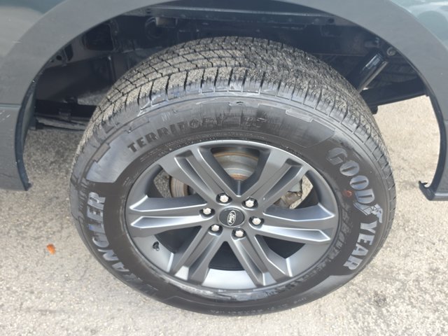 Used 2015 Ford F150 XLT RWD image 8