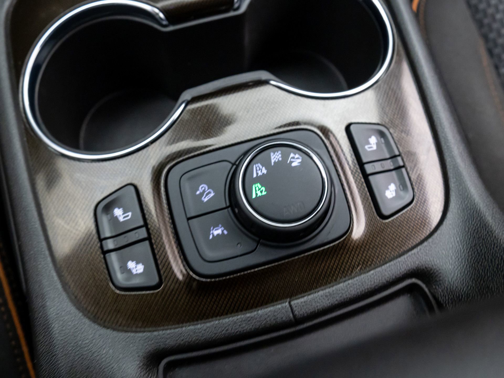 Used 2023 GMC Acadia AT4 w/ LPO, Floor Liner Package image 22