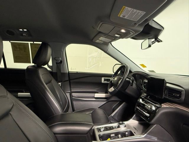 Used 2021 Ford Explorer Limited w/ Equipment Group 301A image 58