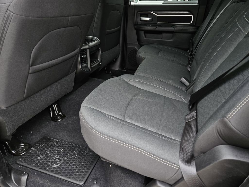 New 2026 RAM 2500 Big Horn AWD/4WD image 11
