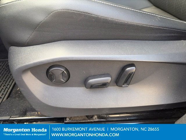 Used 2023 Volkswagen Tiguan SE FWD image 12