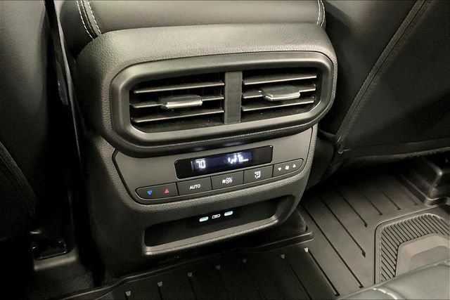 Used 2025 Honda Pilot Touring image 35