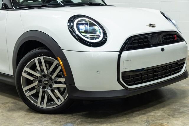 Certified 2025 MINI Cooper S image 6