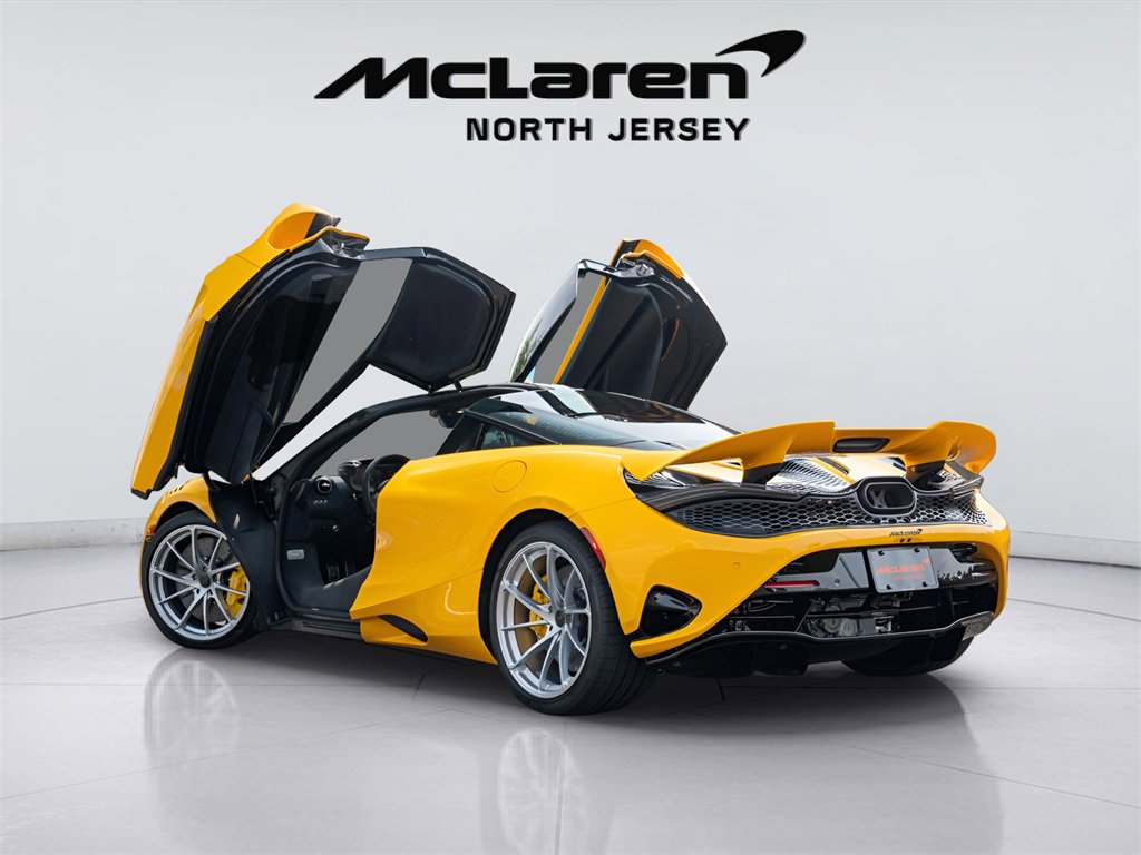 New 2025 McLaren 750S image 12