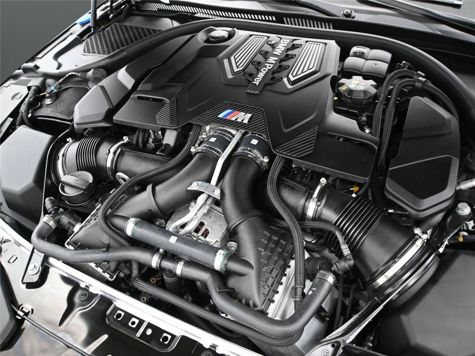 Used 2025 BMW M8 Competition AWD/4WD image 27
