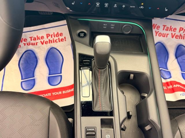 New 2026 Nissan Sentra SR w/ SR Premium Package FWD image 25