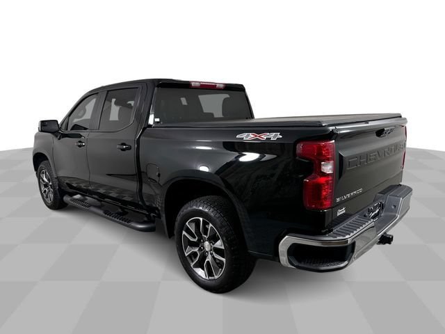 Used 2025 Chevrolet Silverado 1500 LT AWD/4WD image 6