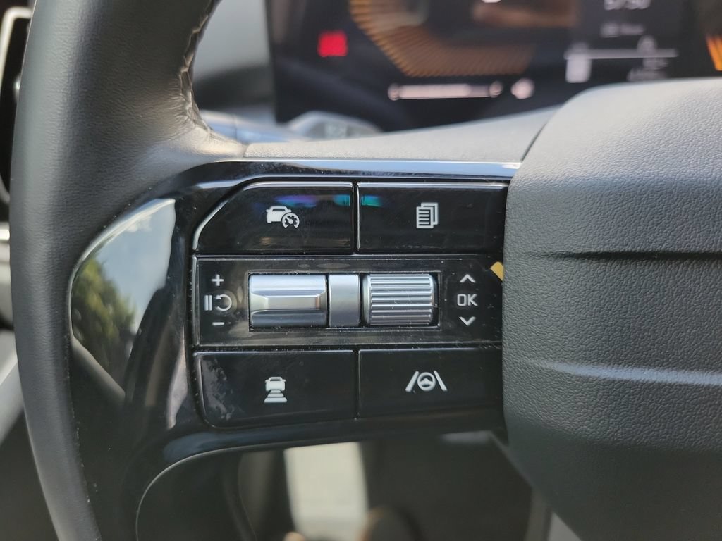 Certified 2026 Kia Sorento S FWD image 21