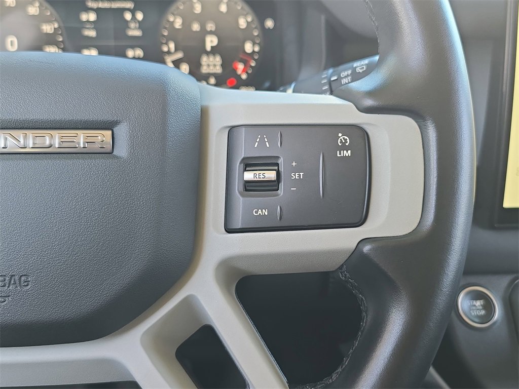 Certified 2023 Land Rover Defender 130 X-Dynamic SE image 19