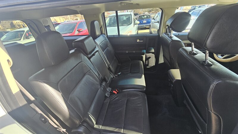 Used 2019 Ford Flex Limited FWD image 6