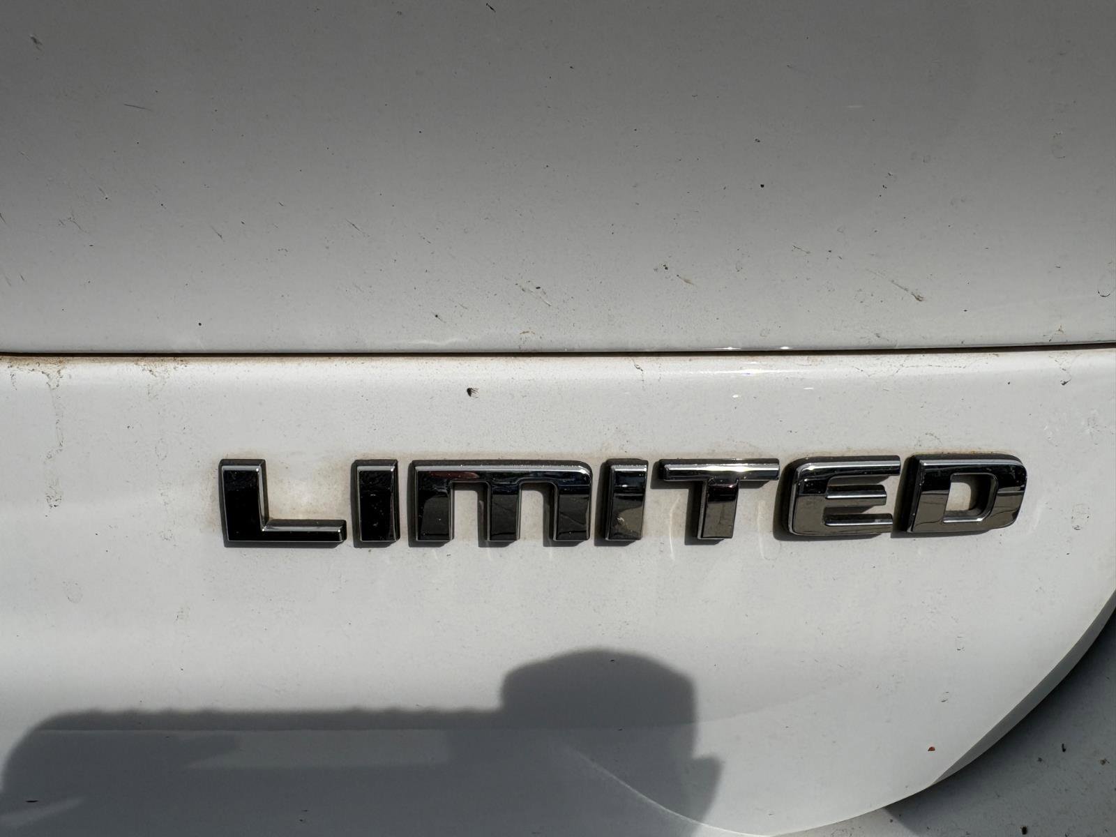Used 2023 Jeep Grand Cherokee L Limited AWD/4WD image 9