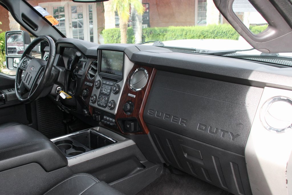 Used 2016 Ford F250 Lariat w/ Lariat Ultimate Package image 38