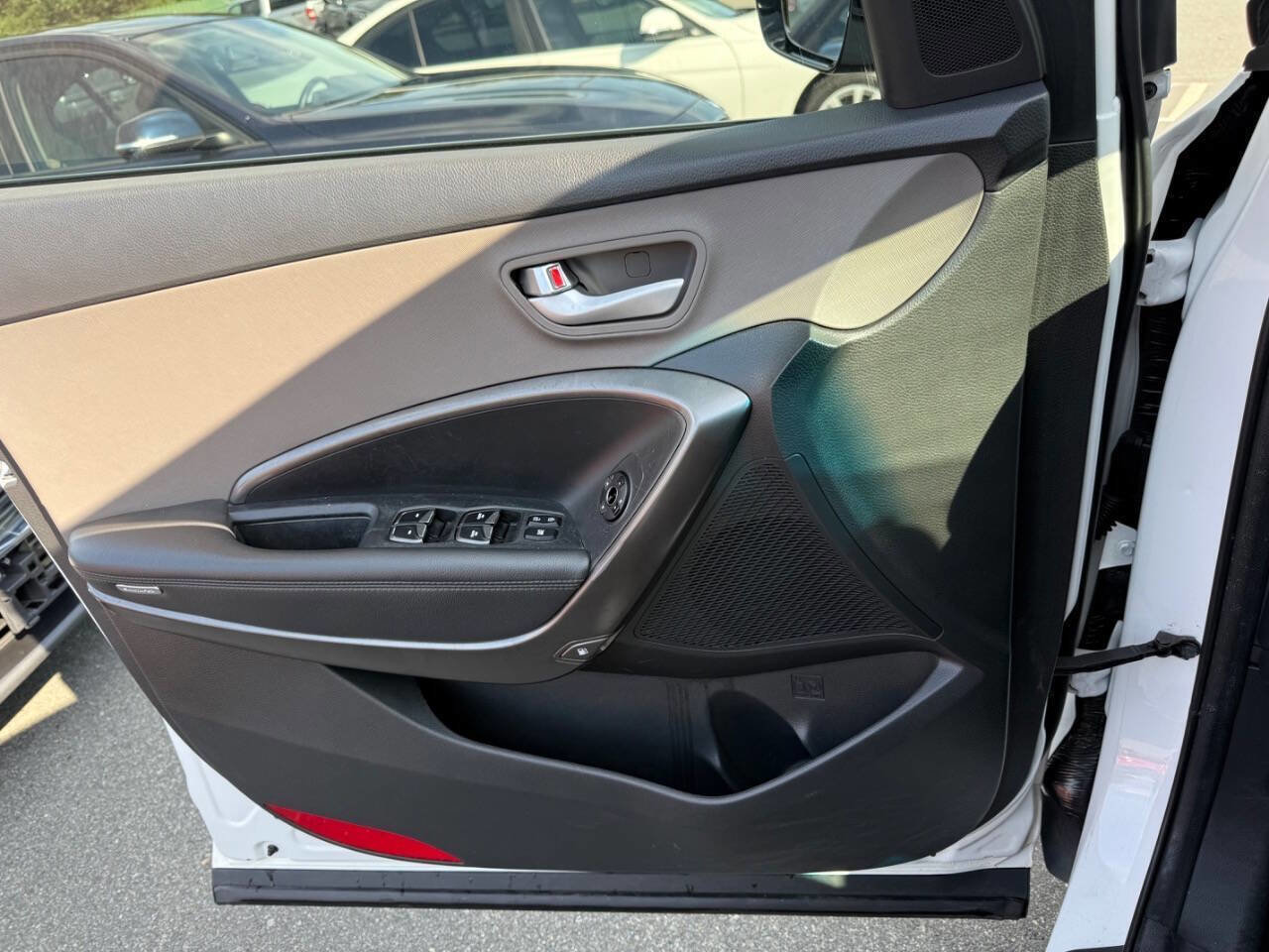 Used 2017 Hyundai Santa Fe Sport image 21