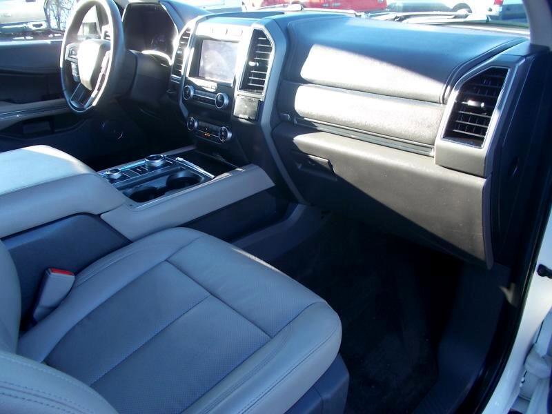 Used 2020 Ford Expedition XLT w/ Equipment Group 202A image 21