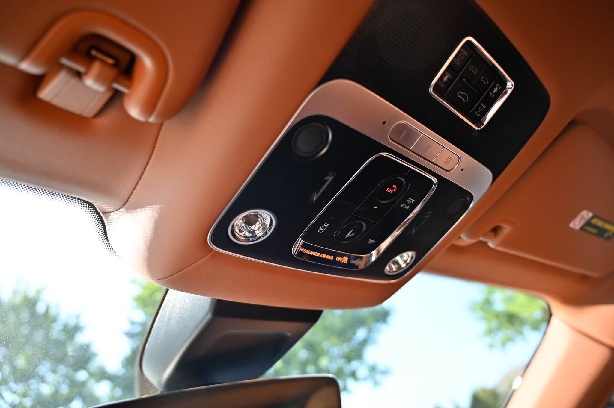 Used 2022 Bentley Flying Spur V8 AWD/4WD image 31
