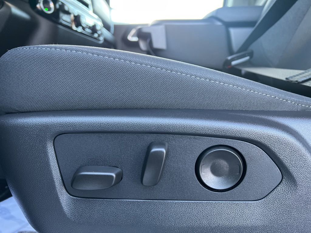 New 2026 Chevrolet Silverado 1500 LT image 9