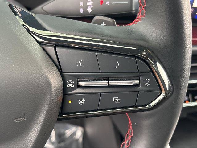 Used 2024 Chevrolet Traverse RS w/ LPO, Floor Liner Package AWD/4WD image 21