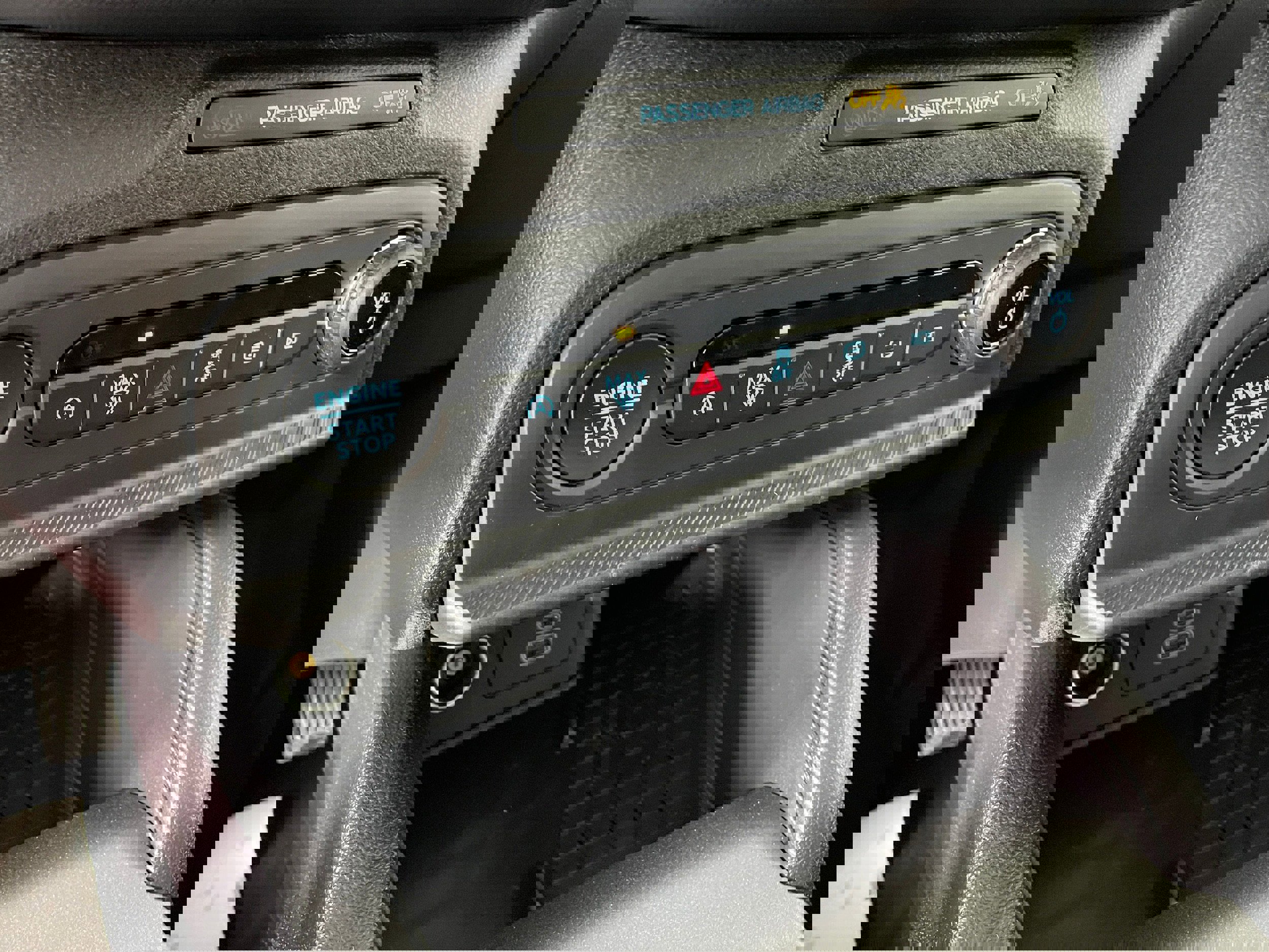 New 2025 Ford Bronco Sport Heritage w/ Convenience Package image 7