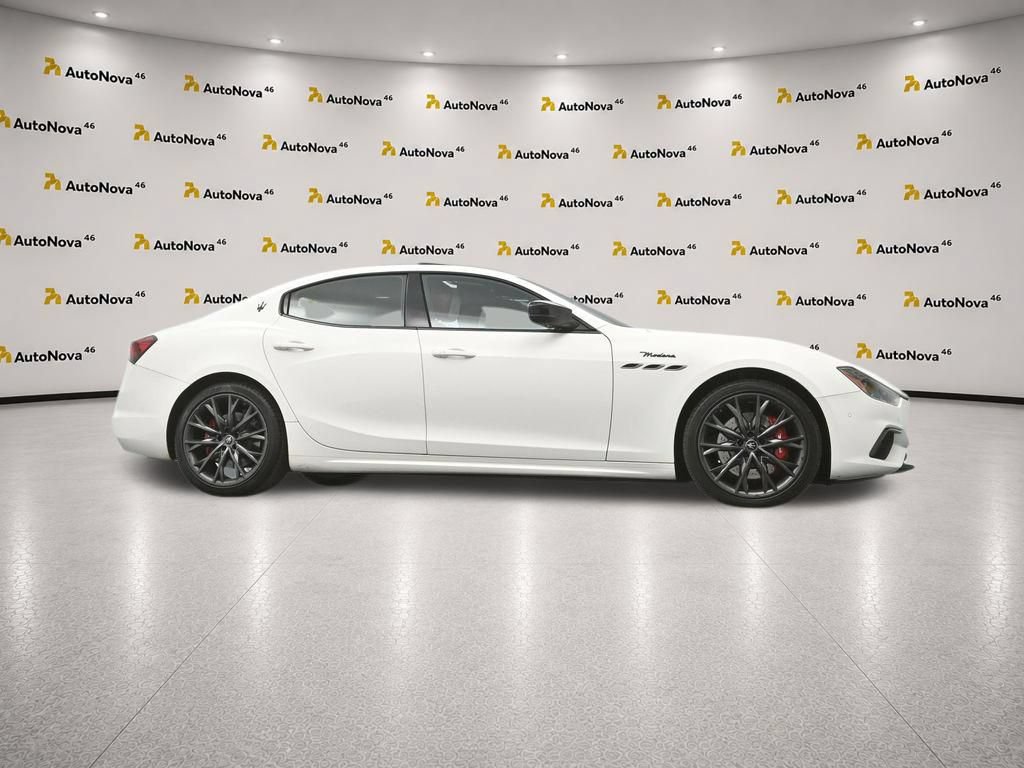 Used 2022 Maserati Ghibli Modena RWD image 56