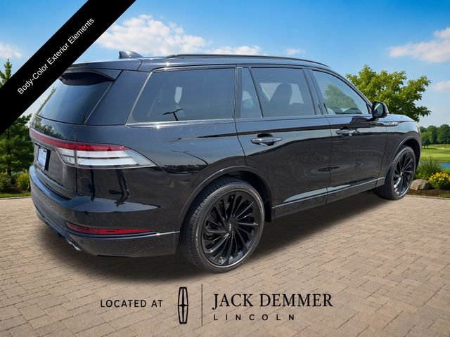 Certified 2025 Lincoln Aviator Reserve w/ Jet Appearance Package AWD/4WD image 8
