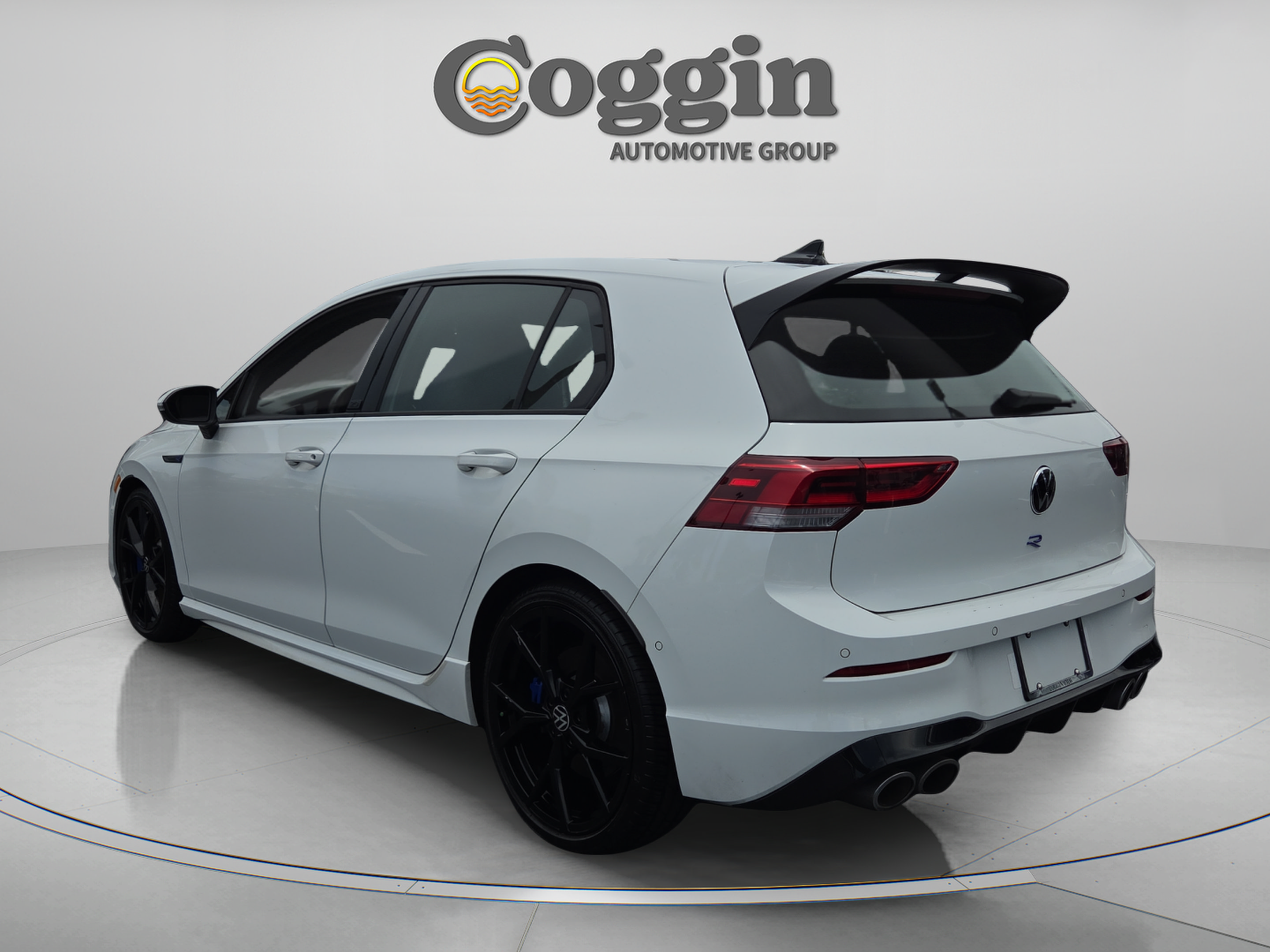 Used 2023 Volkswagen Golf 20th Anniversary Edition AWD/4WD image 3