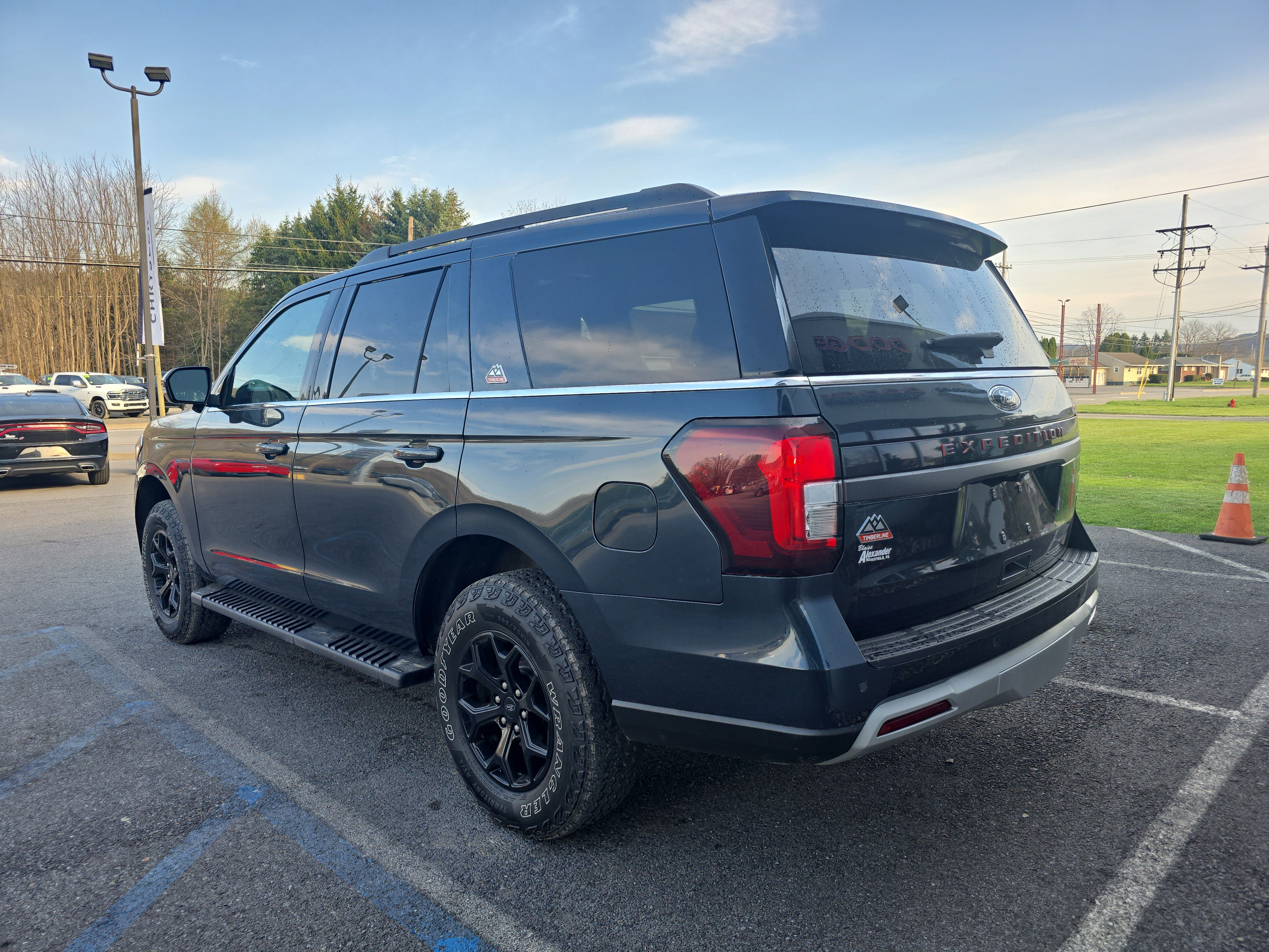 Used 2024 Ford Expedition Timberline AWD/4WD image 6