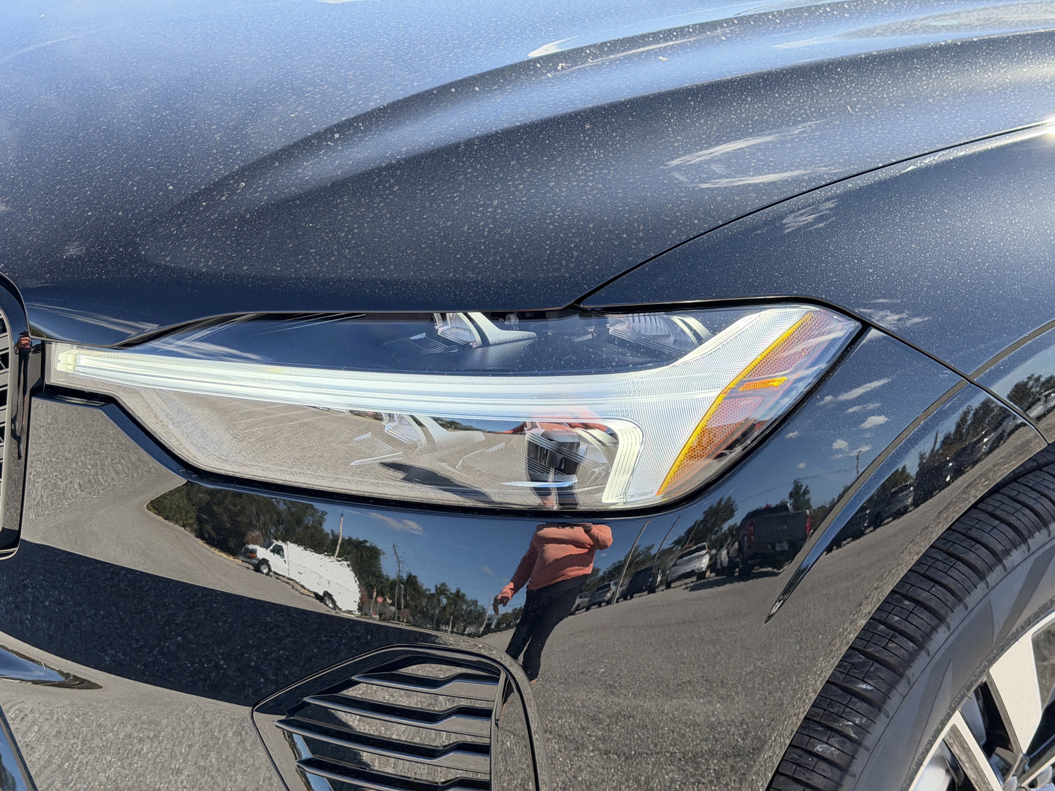 New 2026 Volvo XC60 B5 Core image 8