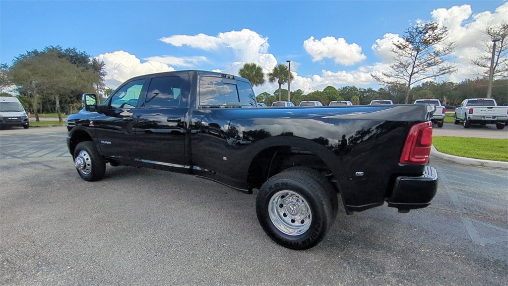 New 2026 RAM 3500 Laramie w/ Towing Technology Group image 6