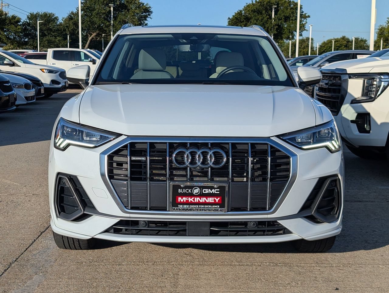 Used 2024 Audi Q3 2.0T Premium Plus w/ Premium Plus Package AWD/4WD image 6