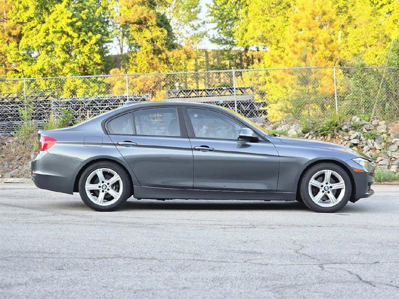 Used 2015 BMW 328d xDrive Sedan AWD/4WD image 9