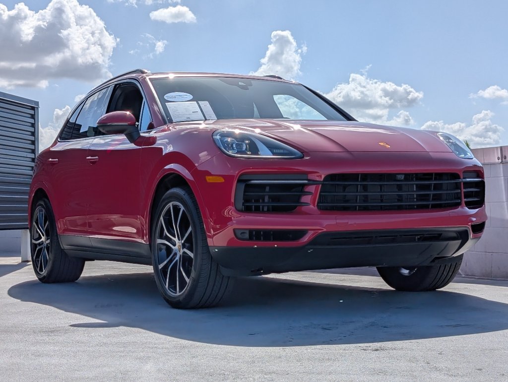 Certified 2023 Porsche Cayenne AWD/4WD image 25