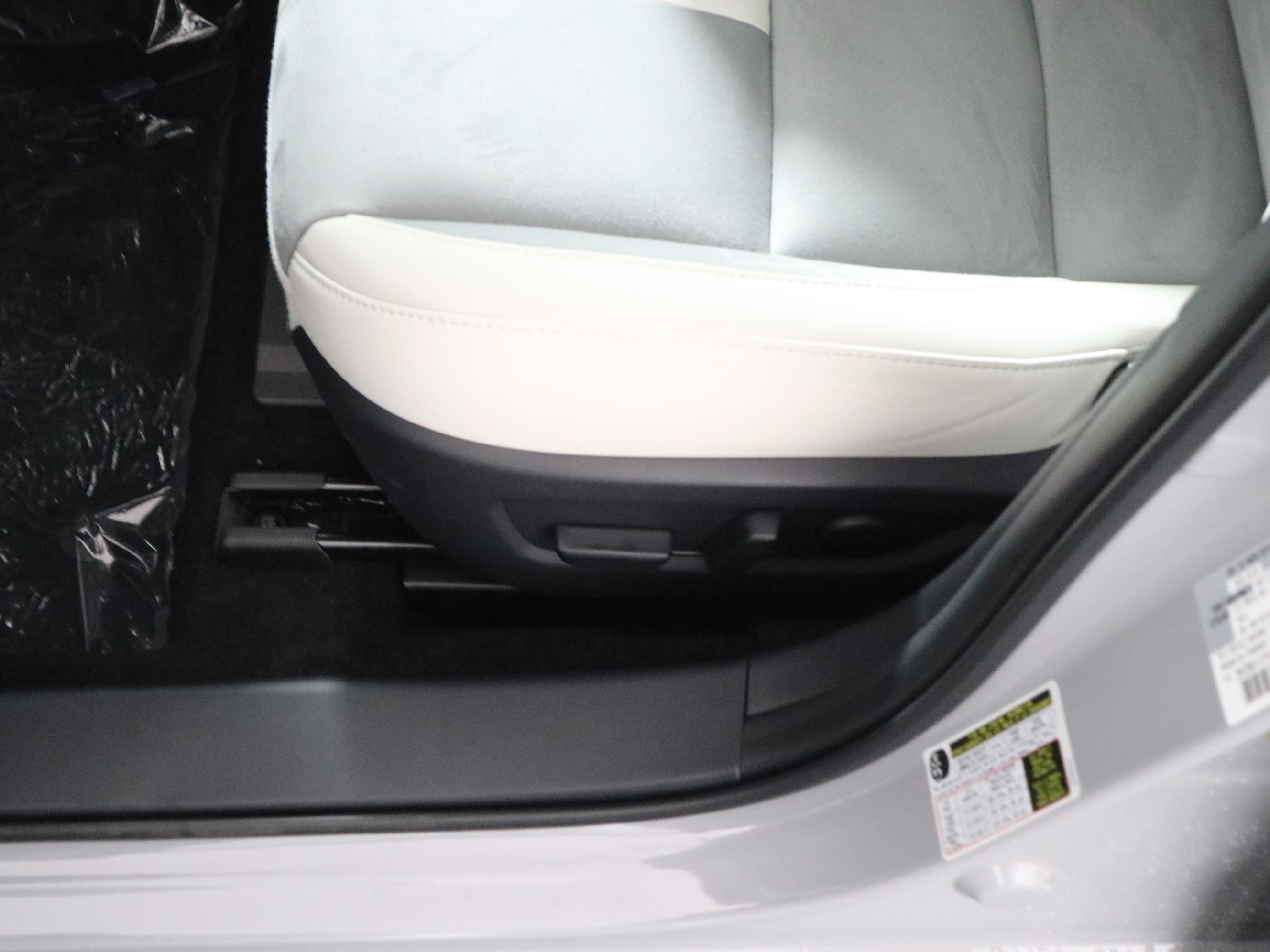 New 2026 MAZDA CX-30 Aire Edition image 19