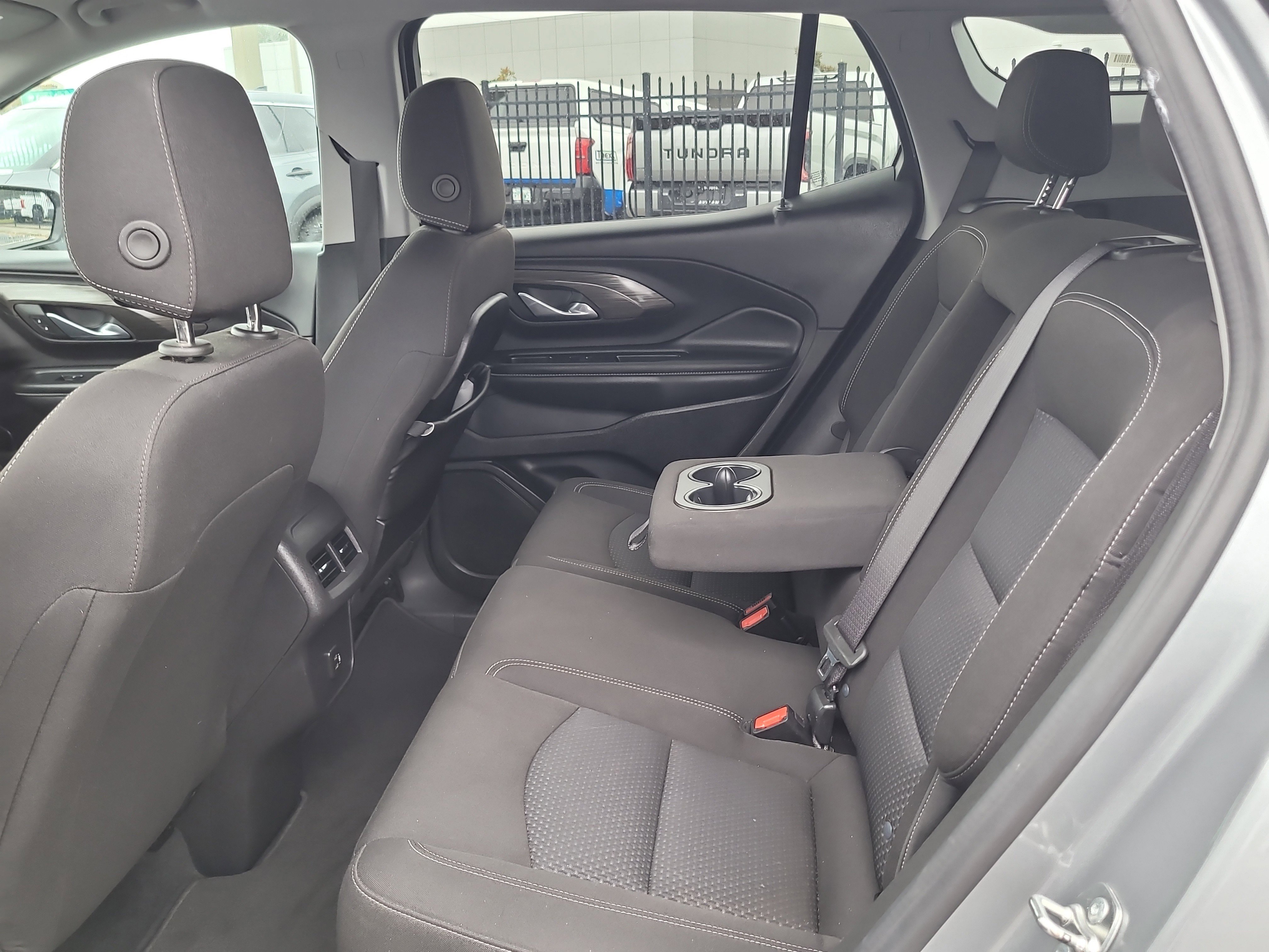 Used 2024 GMC Terrain SLE image 14