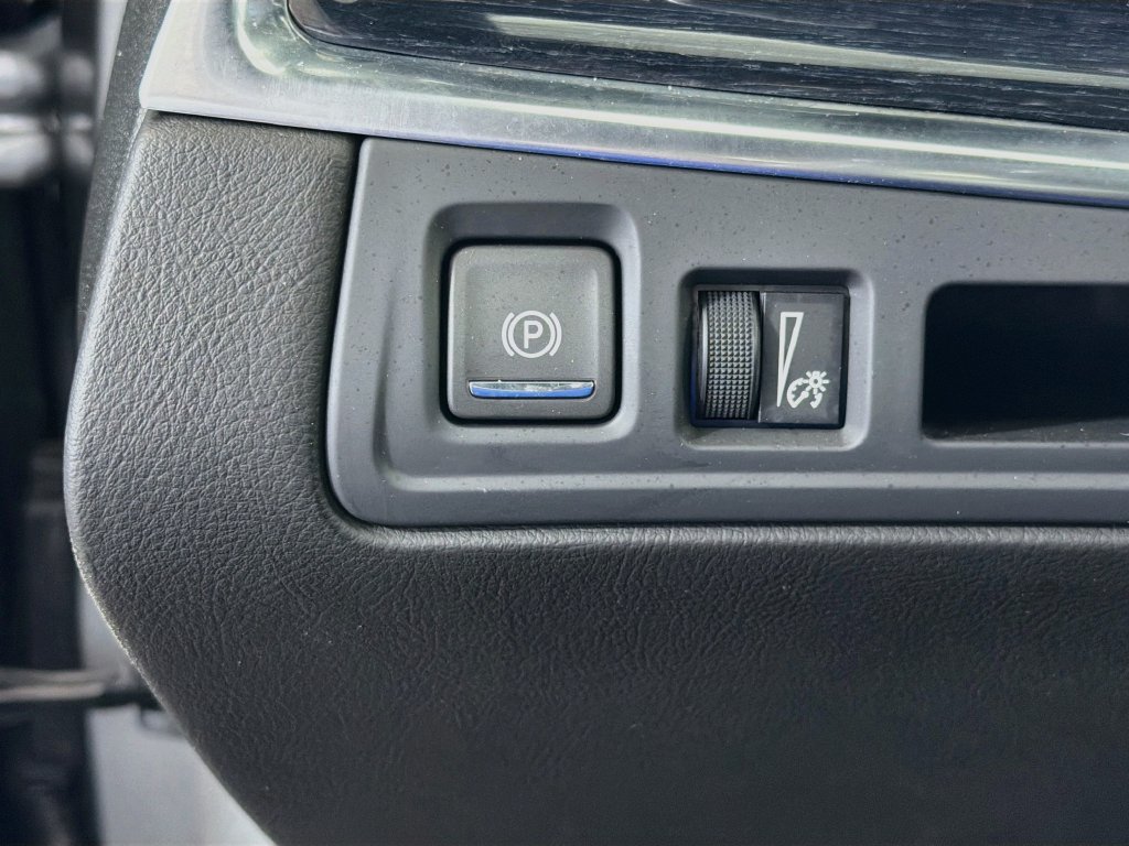 Used 2024 Cadillac XT5 Premium Luxury AWD/4WD image 12