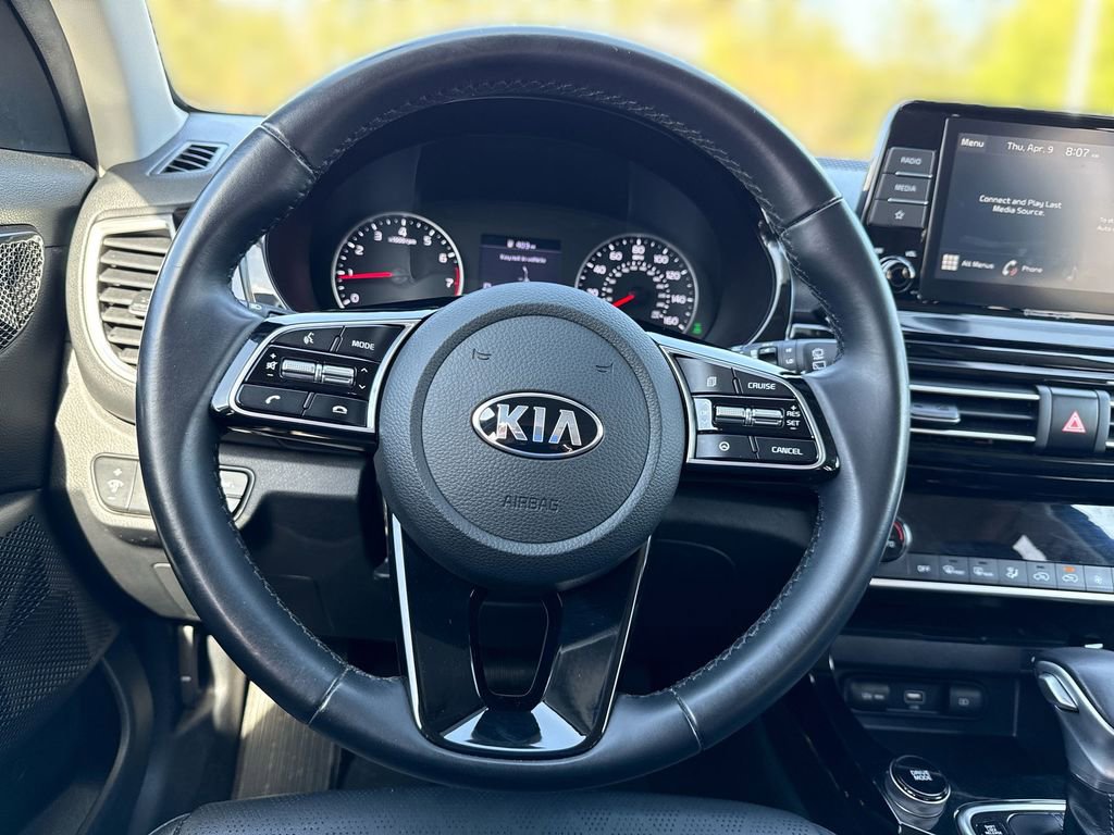 Used 2021 Kia Seltos EX image 11