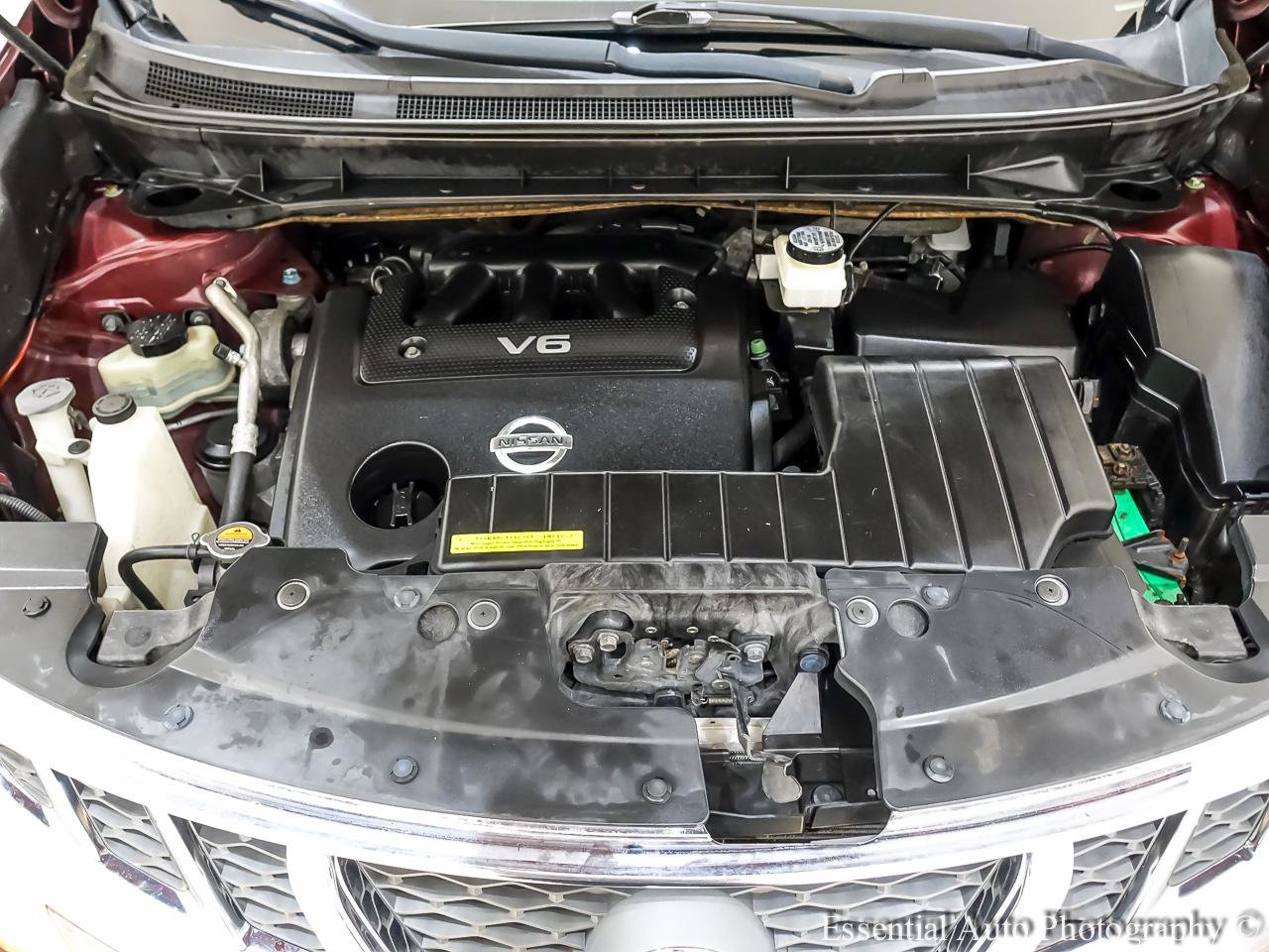 Used 2011 Nissan Murano SV AWD/4WD image 37