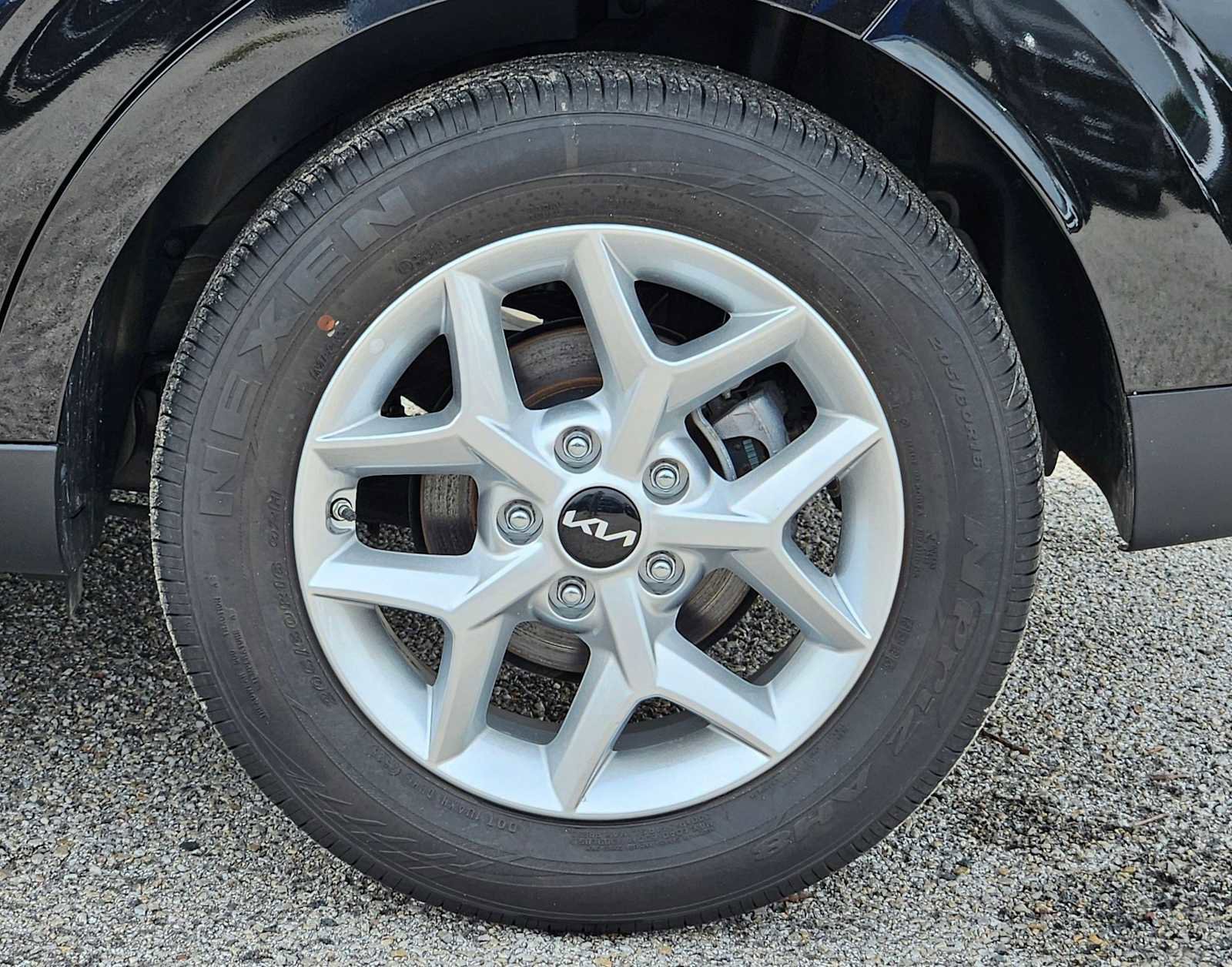 Certified 2025 Kia Soul LX w/ LX Technology Package FWD image 13