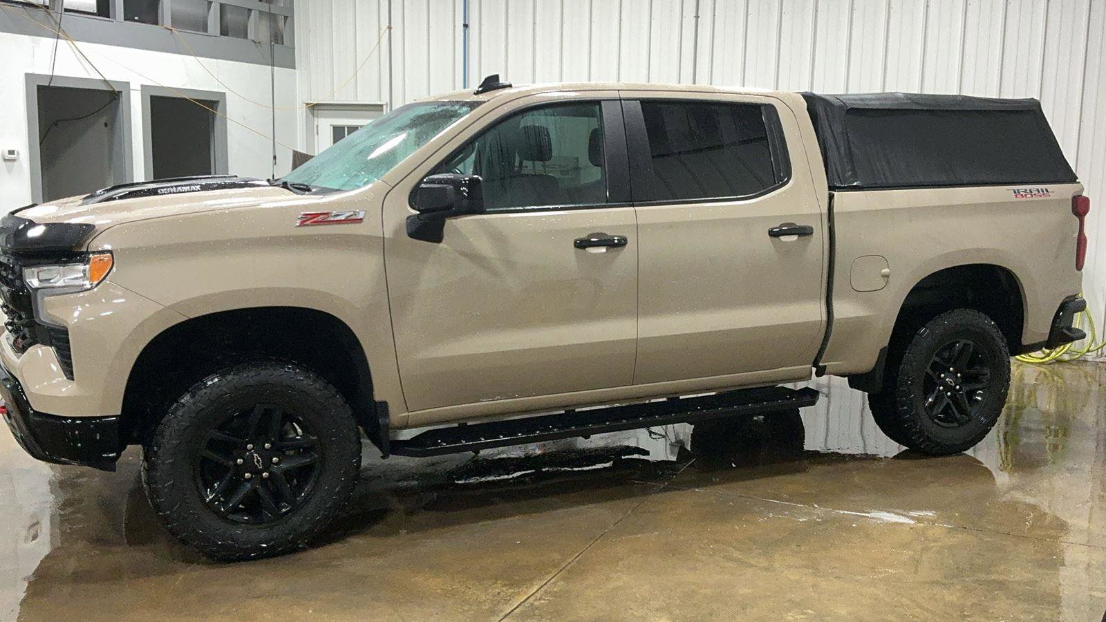 Used 2023 Chevrolet Silverado 1500 LT Trail Boss image 8