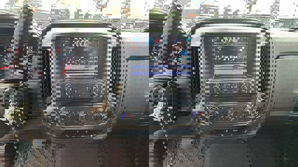 Used 2018 Chevrolet Silverado 1500 LTZ w/ Sport Package image 28