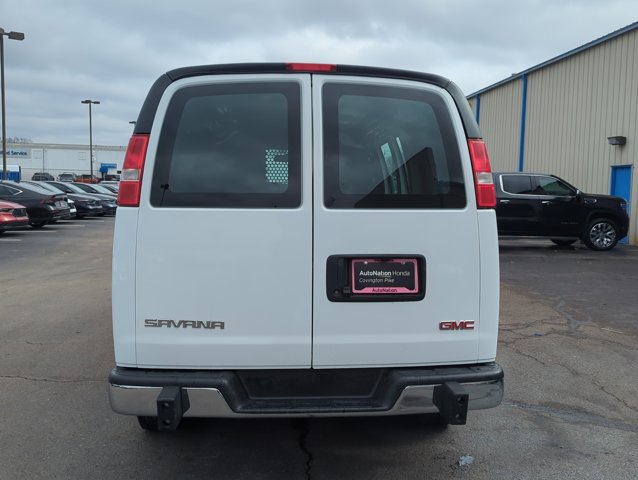 Used 2024 GMC Savana 2500 w/ Driver Convenience Package image 6