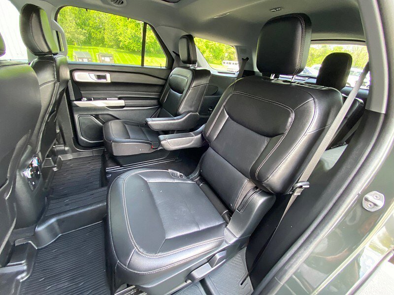 Used 2023 Ford Explorer Limited w/ Limited Technology Package AWD/4WD image 34