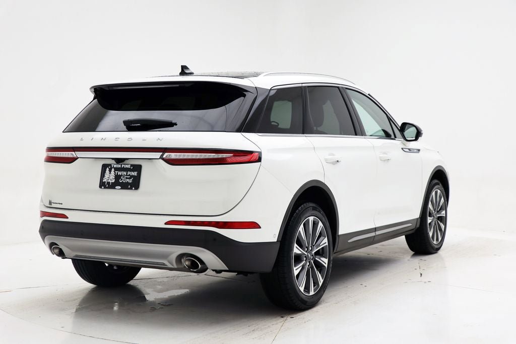 Used 2022 Lincoln Corsair Reserve w/ Equipment Group 201A AWD/4WD image 8