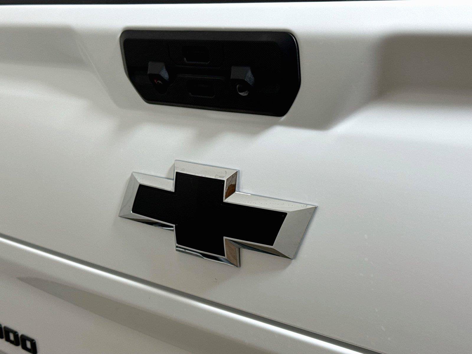 New 2026 Chevrolet Silverado 1500 LT Trail Boss w/ Dark Appearance Package AWD/4WD image 18