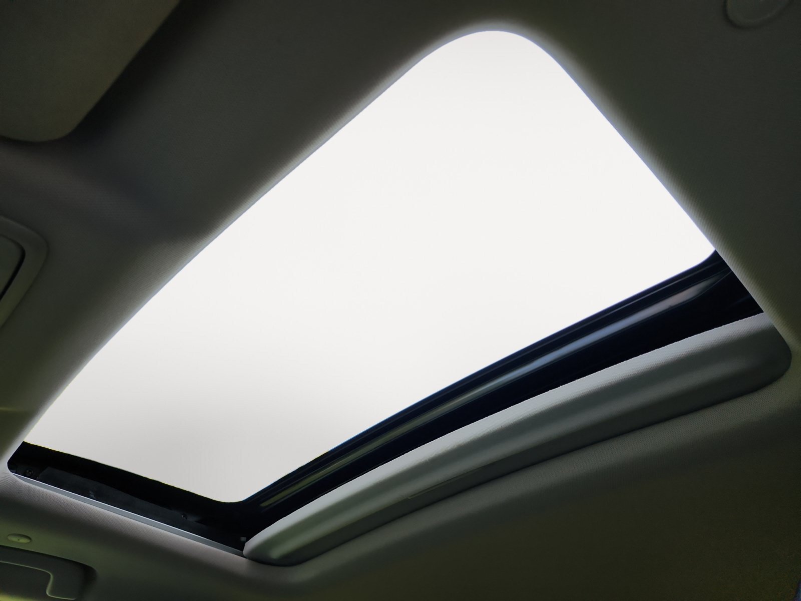 Used 2023 Honda CR-V EX-L image 15