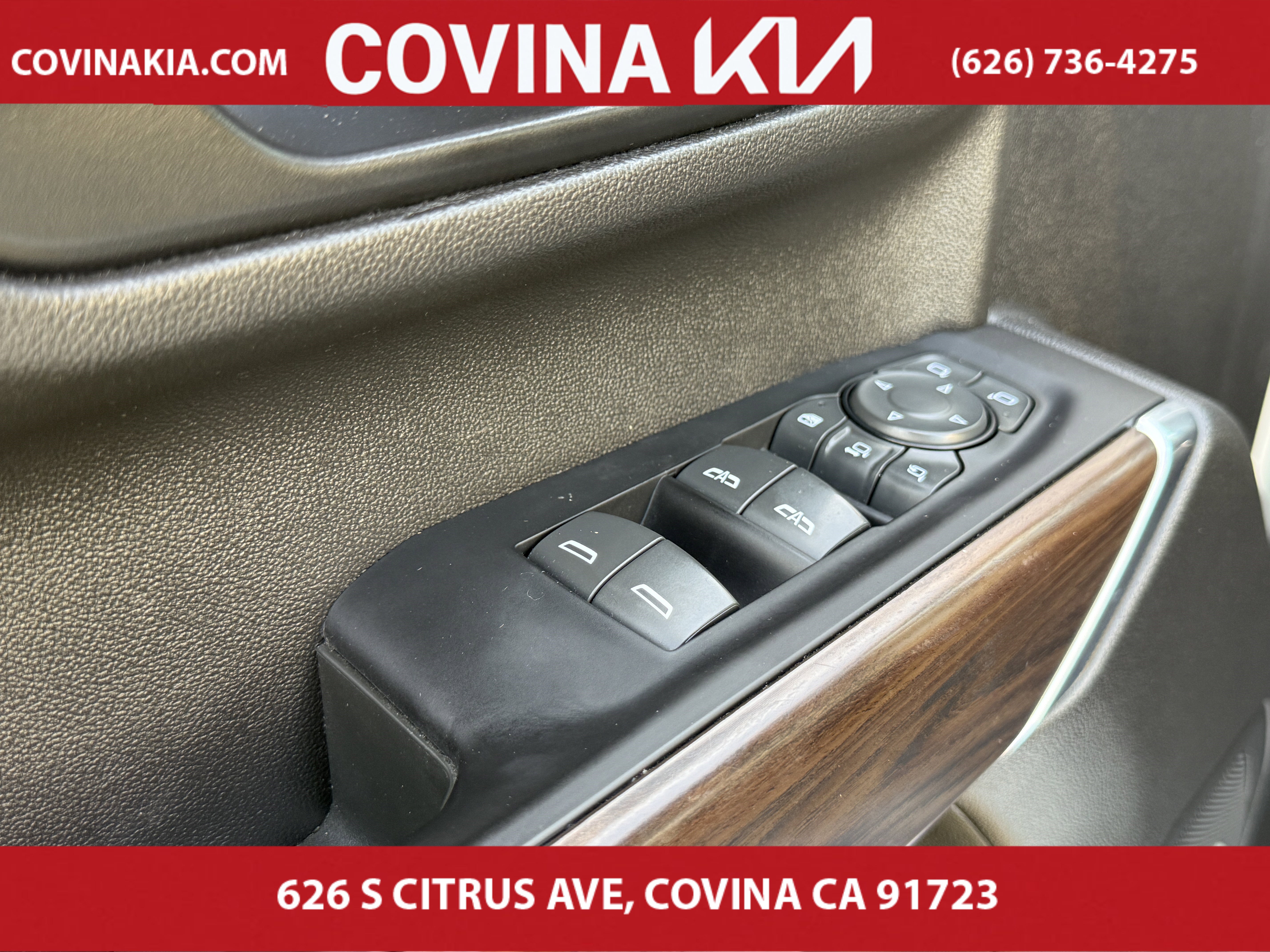 Used 2023 GMC Sierra 2500 SLT w/ SLT Premium Package image 12